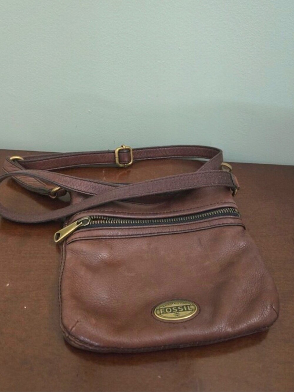 Vintage Fossil Brown Leather Explorer Crossbody Bag